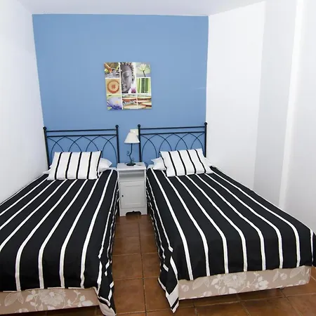 Charming In 80m² Mountain/sea View * 莫甘海滩